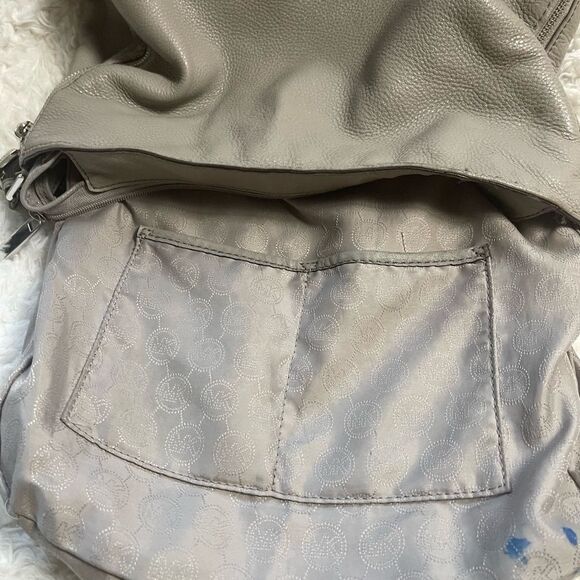 Michael Kors Gray Slouchy Leather Satchel/Shoulder Bag silver tone hardwares. - Picture 14 of 16